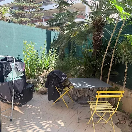 Cozy Avec Grande Terrasse - * Antibes